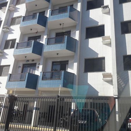شقة Edificio Lourival Marangoni أوباتوبا المظهر الخارجي الصورة